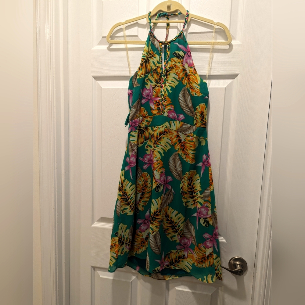 Esley tropical print dress- small